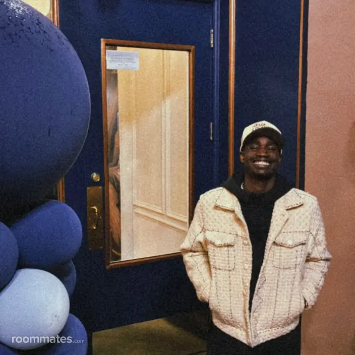 Roommate looking New Haven, CT, $1000
