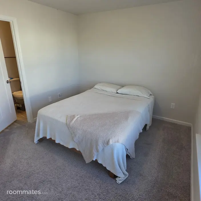 Room for rent in Antioch, TN $900, house
