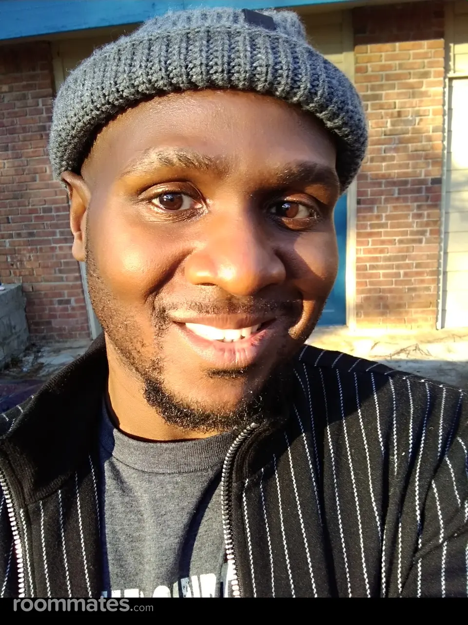 Profile photo 5 of 6