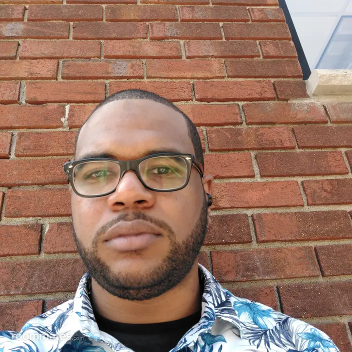 Roommate looking Boston, MA, $1000