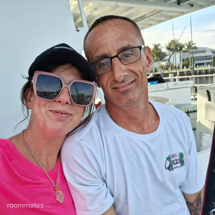 Roommate looking Boca Raton, FL, $2000