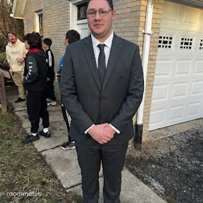 Roommate looking Lebanon, PA, $900