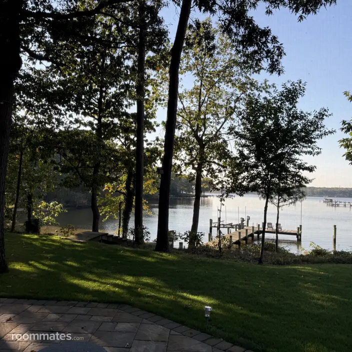 Roommate looking Hanover, MD, $1000