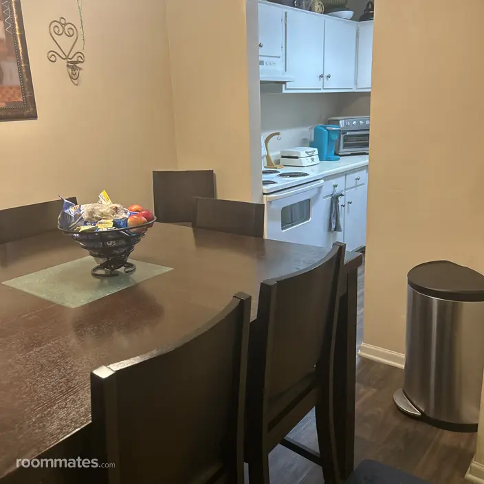 Room for rent in Hampton, VA $650, apartment