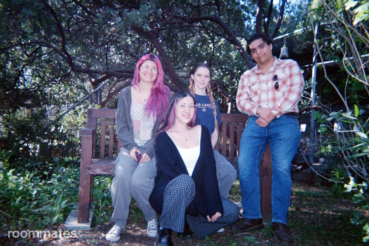 Profile photo 2 of 6