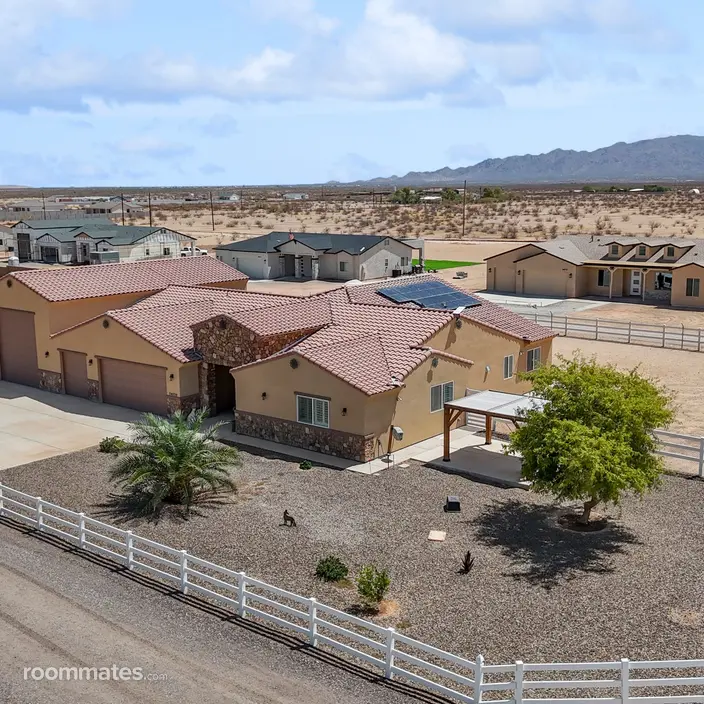 Room for rent in Wittmann, AZ $1750, house