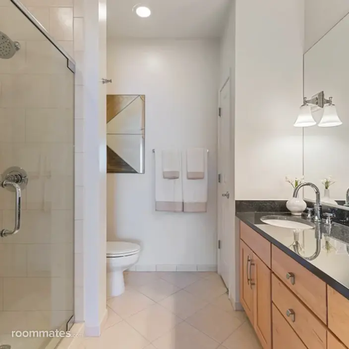 Room for rent in Vienna, VA $1535, house