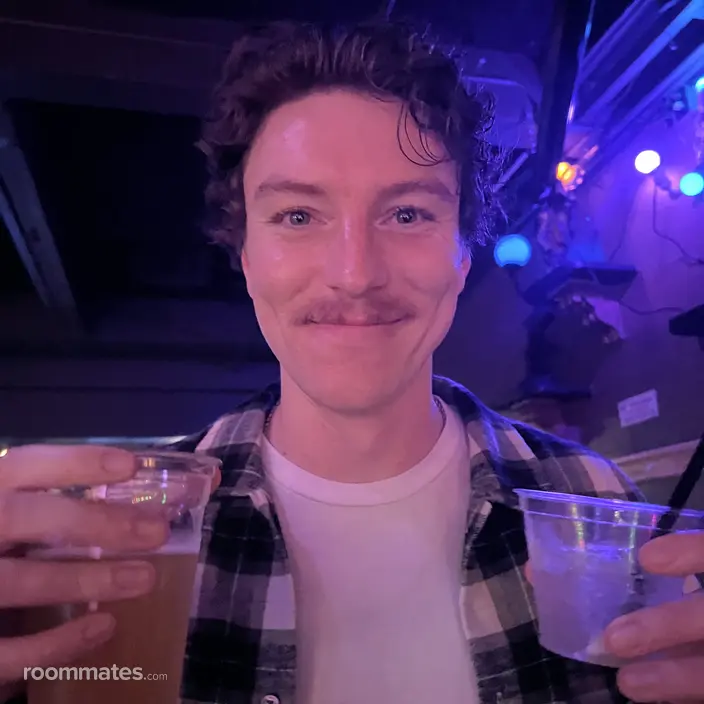Roommate looking San Francisco, CA, $2000