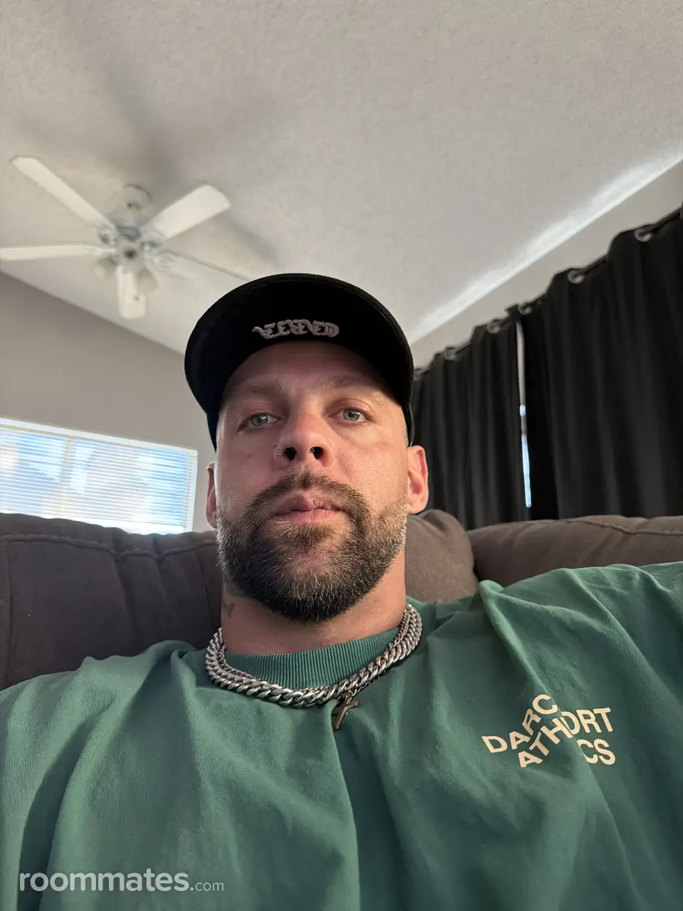 Profile photo 8 of 8