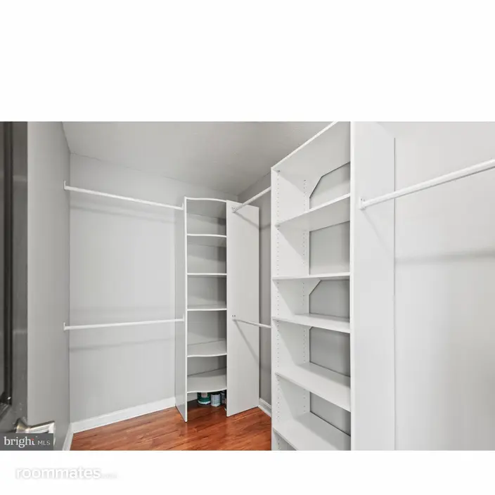 Room for rent in Annapolis, MD $1000, condo