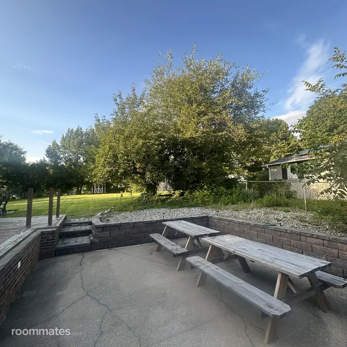 Room for rent in Bath, PA $1200, house