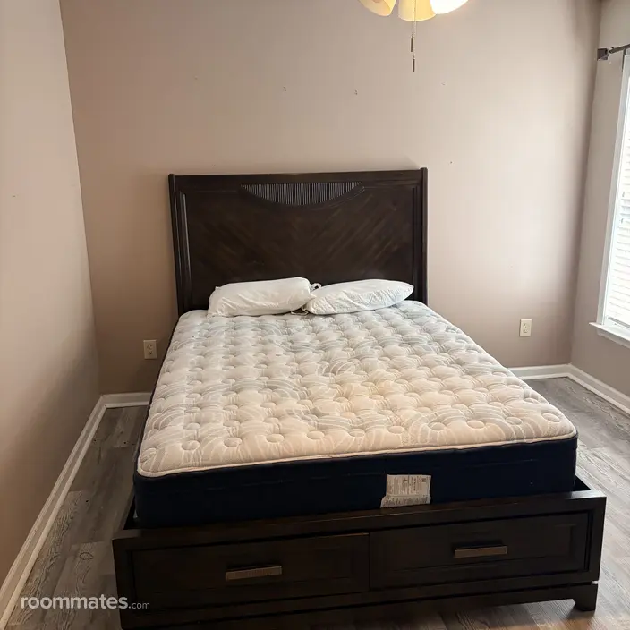 Room for rent in Atlanta, GA $800, house