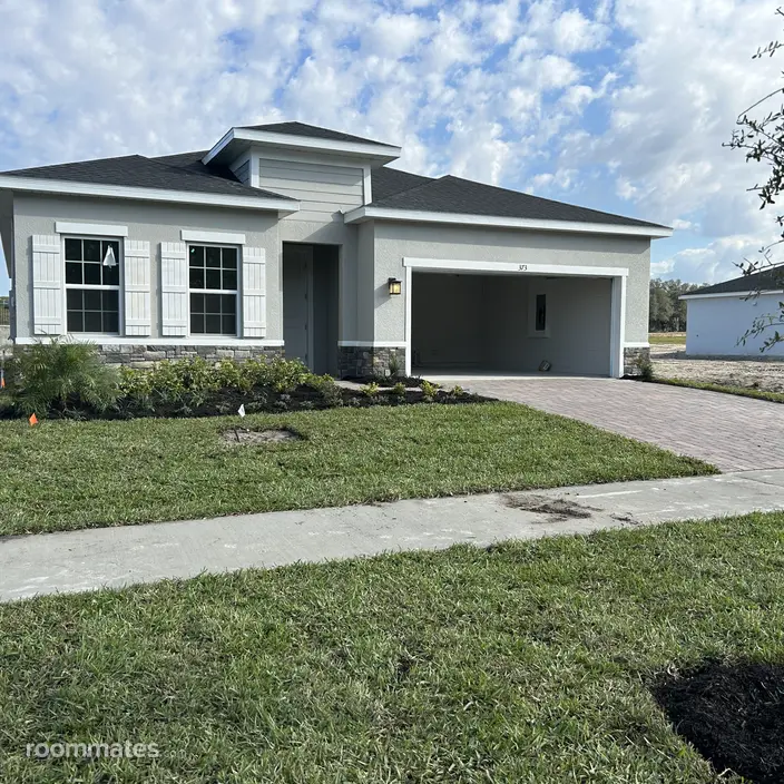 Room for rent in Lady Lake, FL $950, house