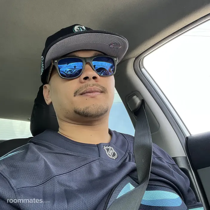 Roommate looking Lacey, WA, $1000