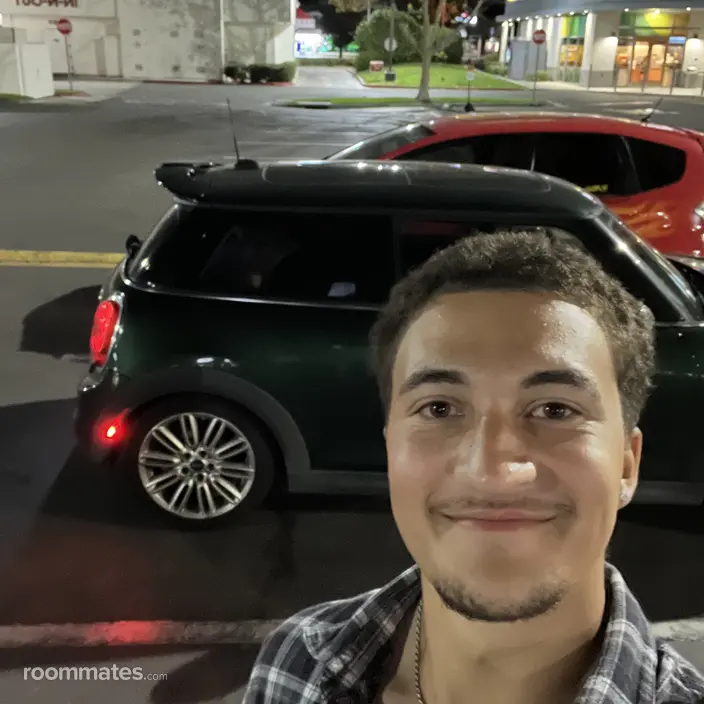 Roommate looking Irvine, CA, $1500