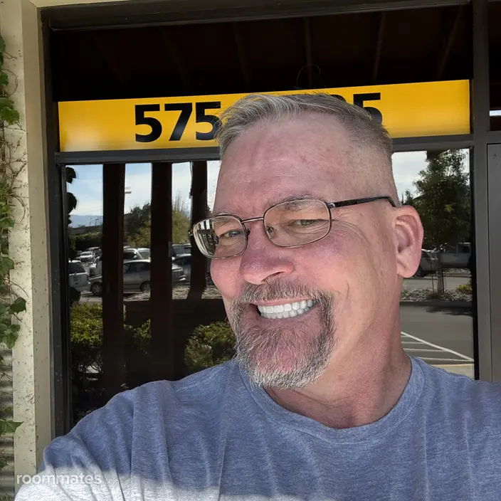 Roommate looking Fernley, NV, $1000