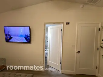 Room for rent in Brandon, FL $1150, house