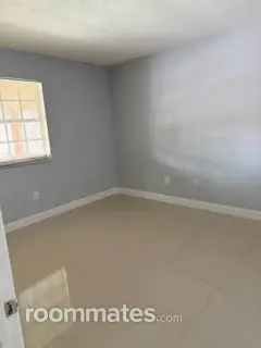 Room for rent in Pembroke Pines FL $1100, house
