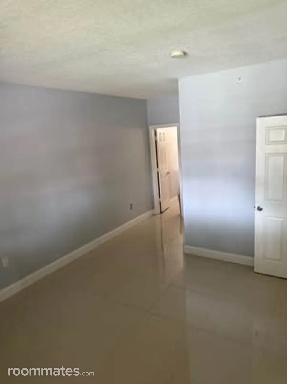 Profile photo 6 of 8