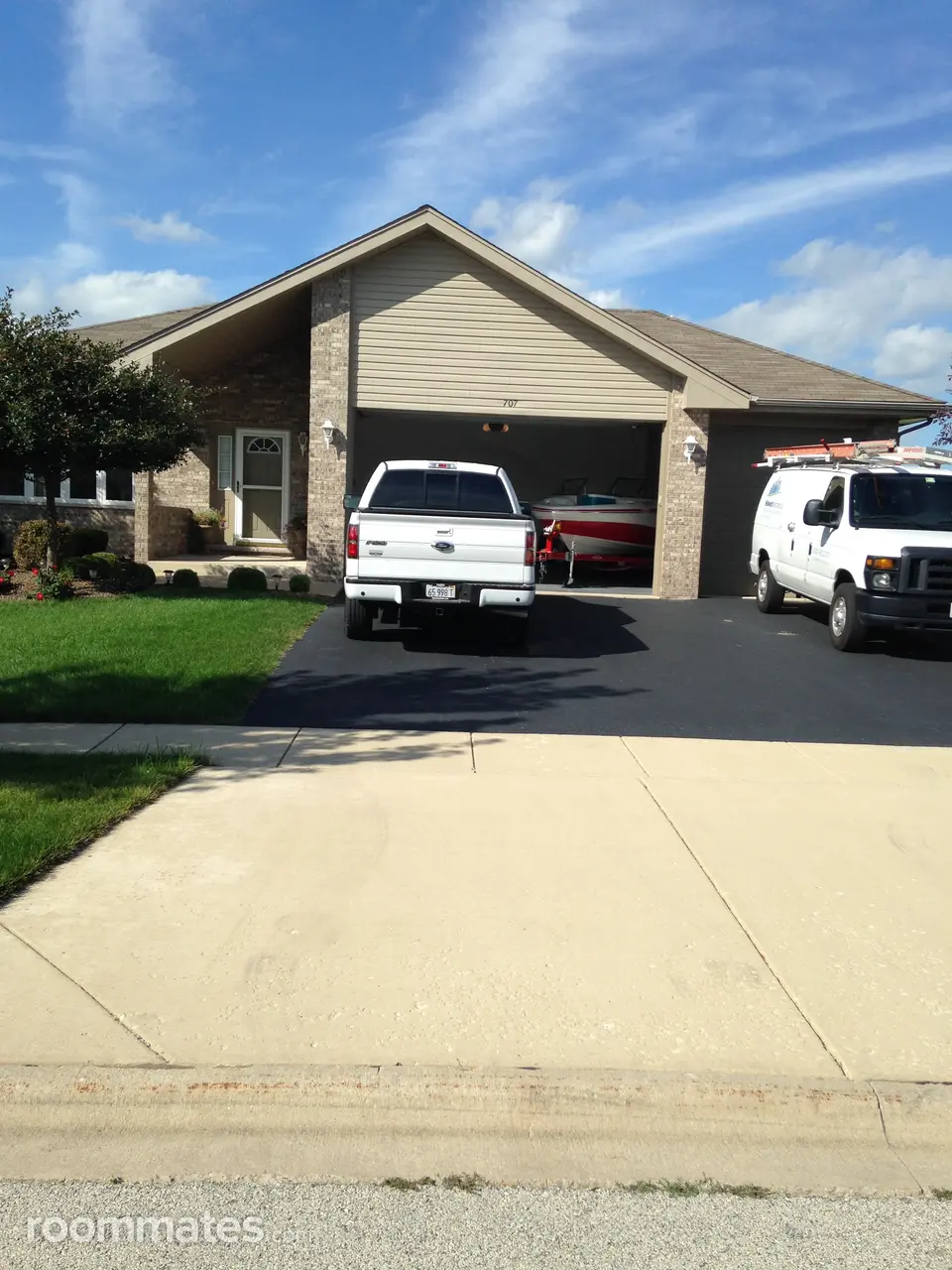 Profile photo 7 of 11