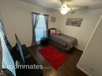 Room for rent in San Antonio, TX $650, house