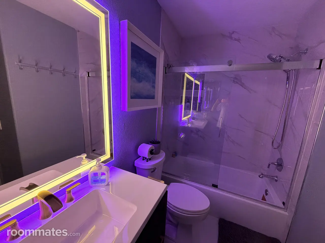 Profile photo 6 of 12