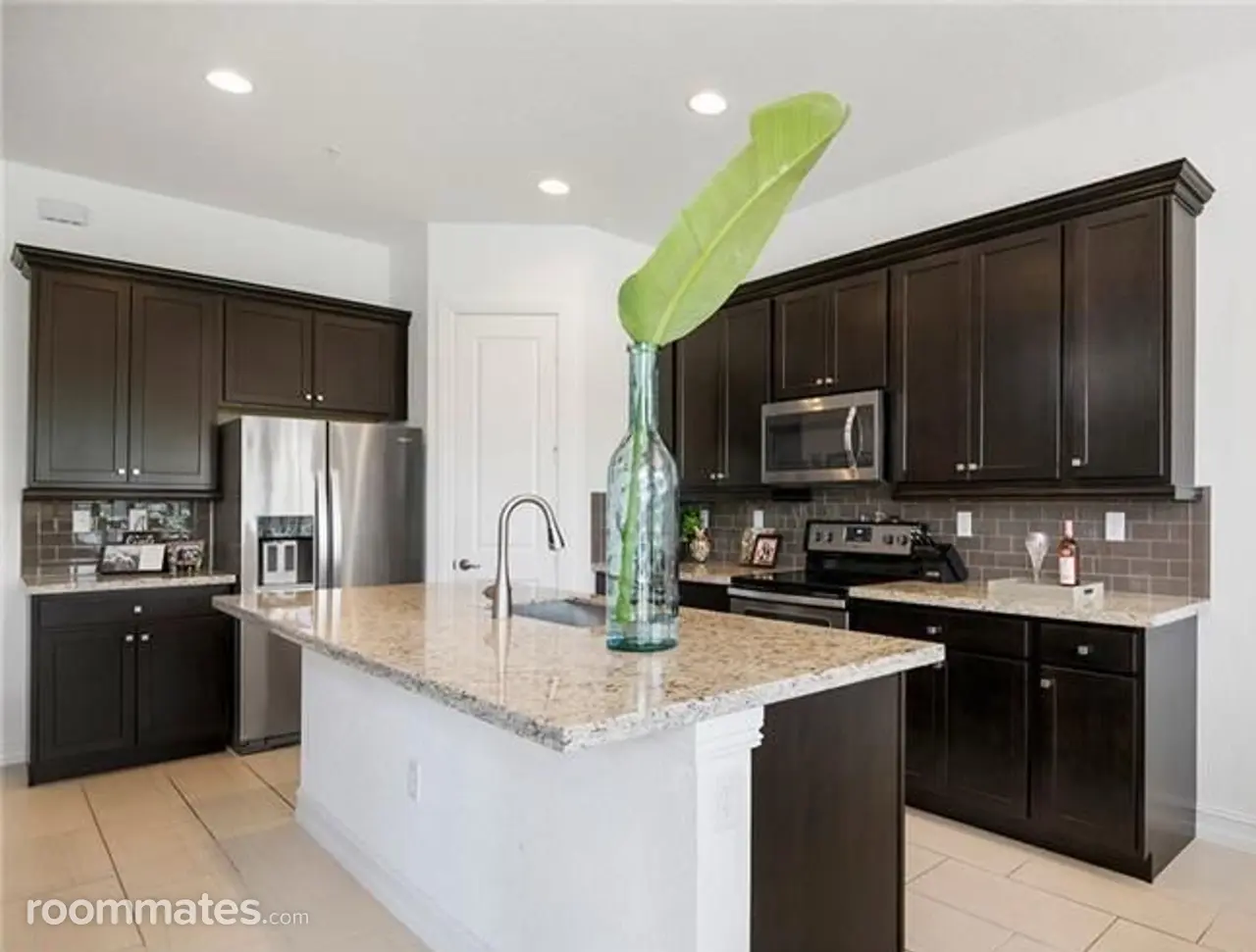 Profile photo 2 of 3