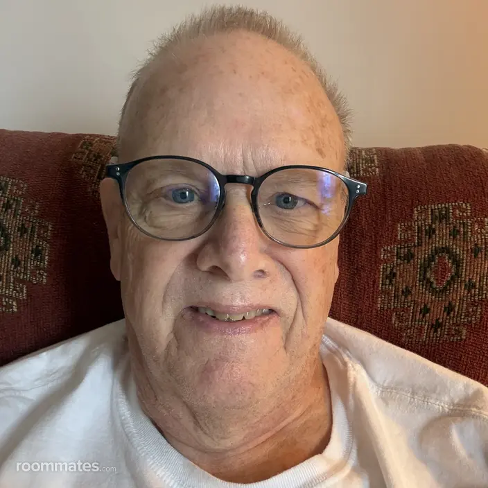 Roommate looking Orlando, FL, $2000