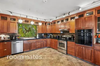 Room for rent in Vancouver, WA $1500, house