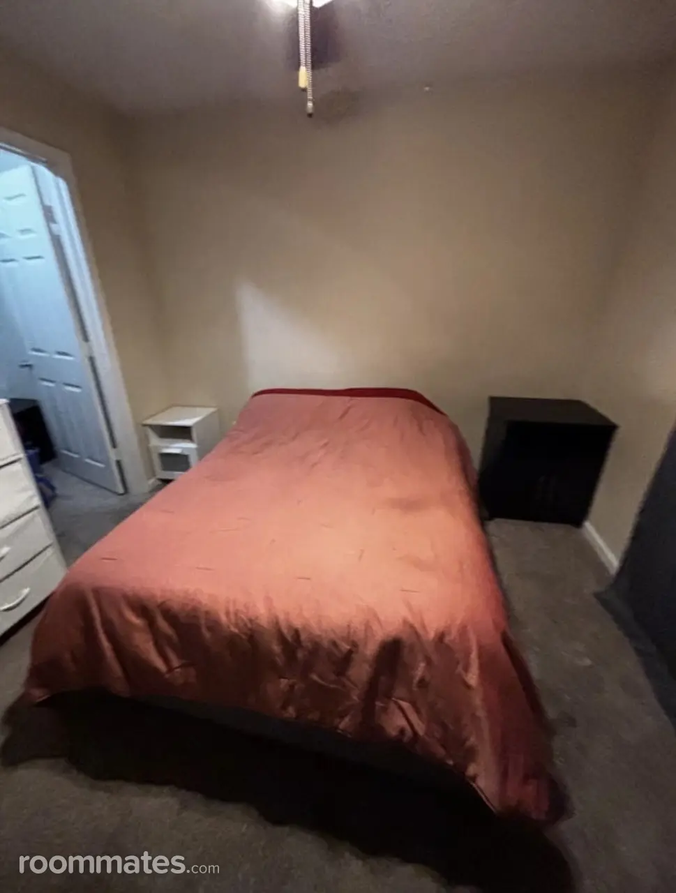 Profile photo 6 of 8