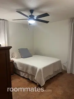Room for rent in Long Beach, MS $550, house