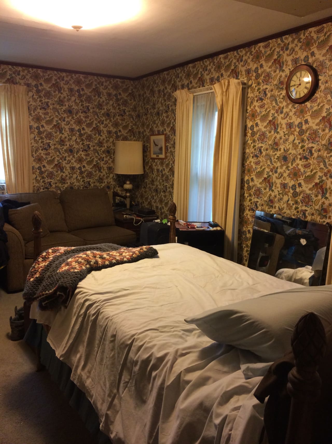 Profile photo 13 of 14