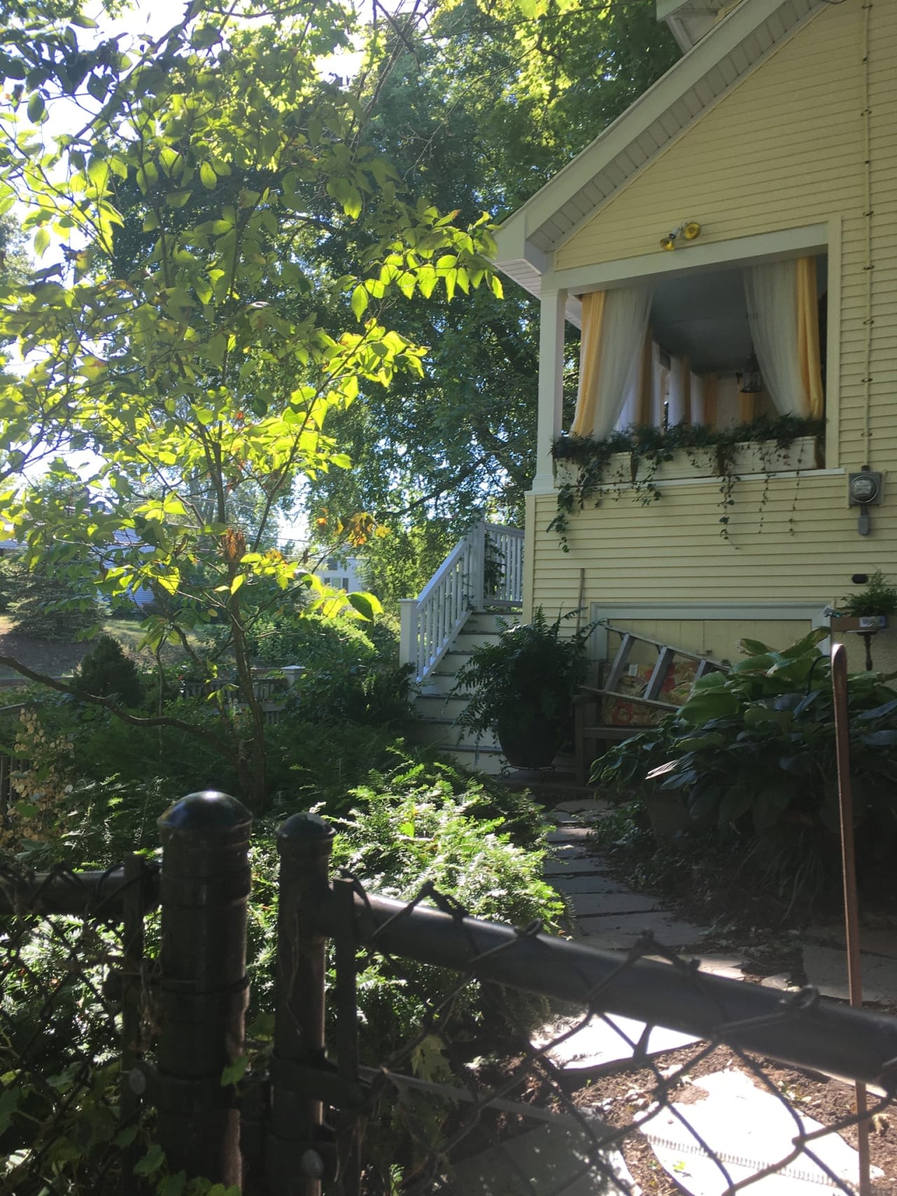 Profile photo 14 of 14