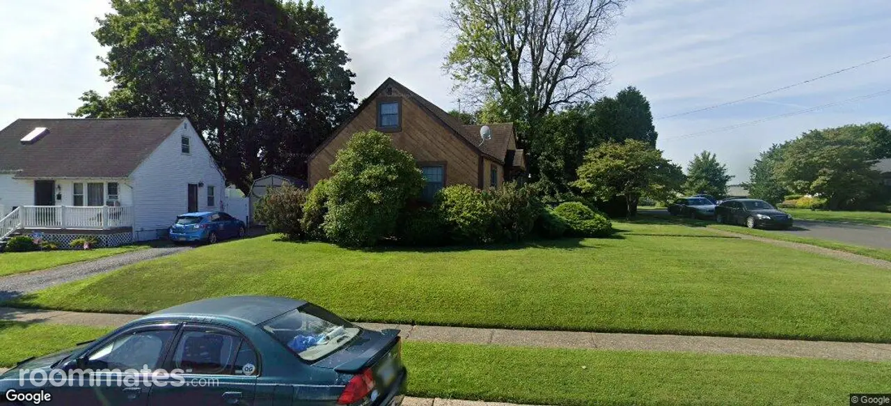 Profile photo 2 of 2