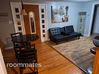 Room for rent in Charlotte, NC $875, house