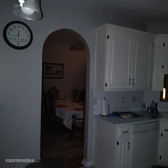 Room for rent in Woodstock, GA $775, house