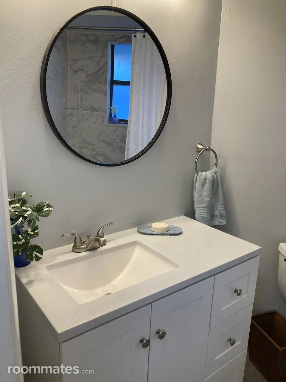 Profile photo 5 of 7