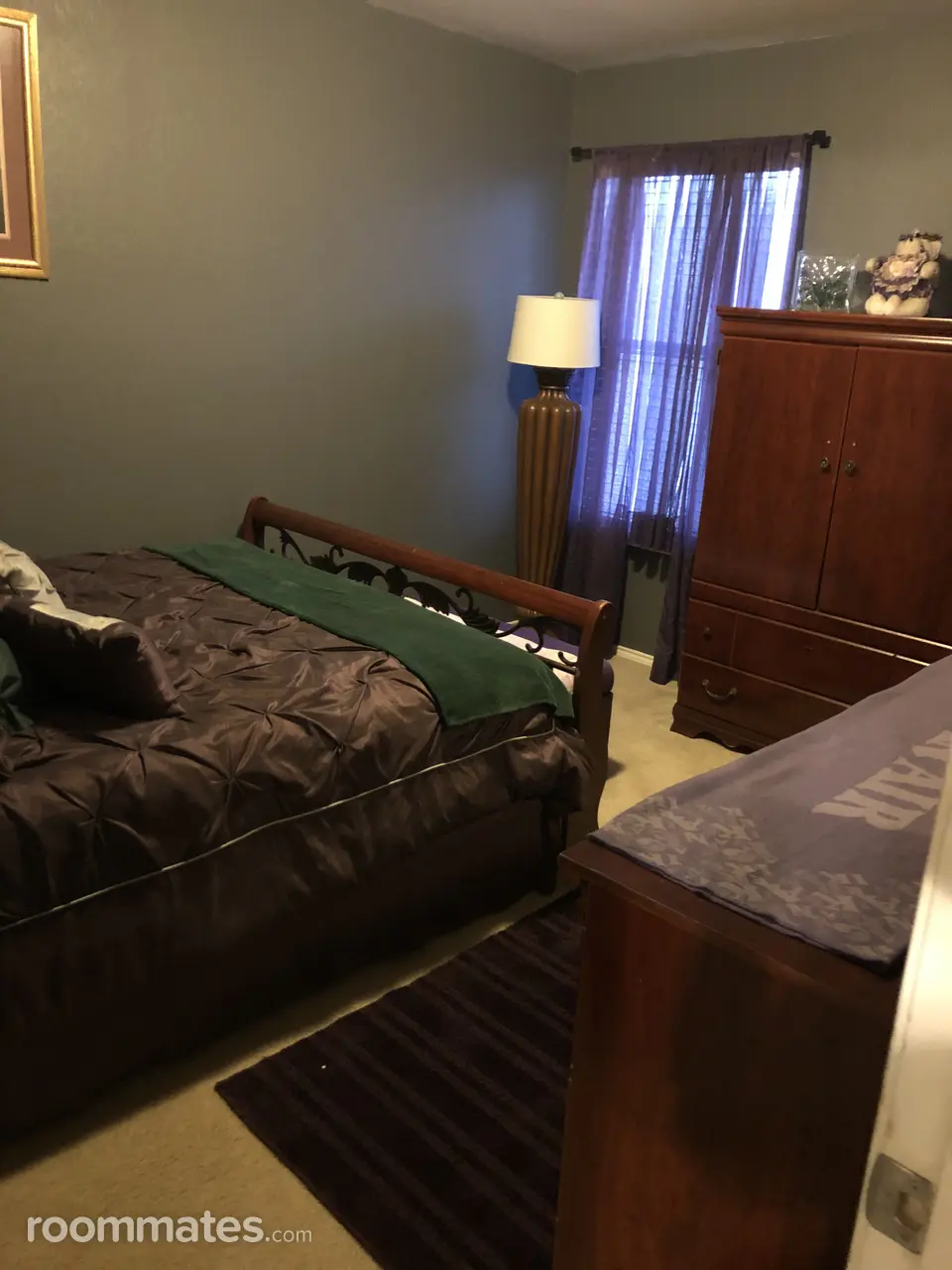 Profile photo 6 of 12