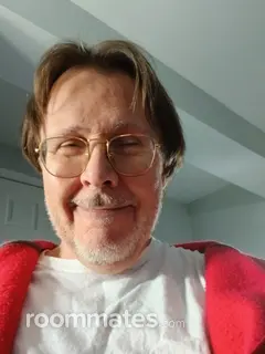 Roommate looking Elgin, IL, $900