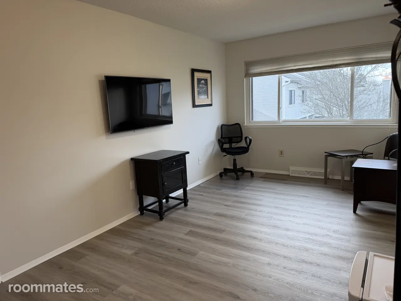 Profile photo 3 of 19