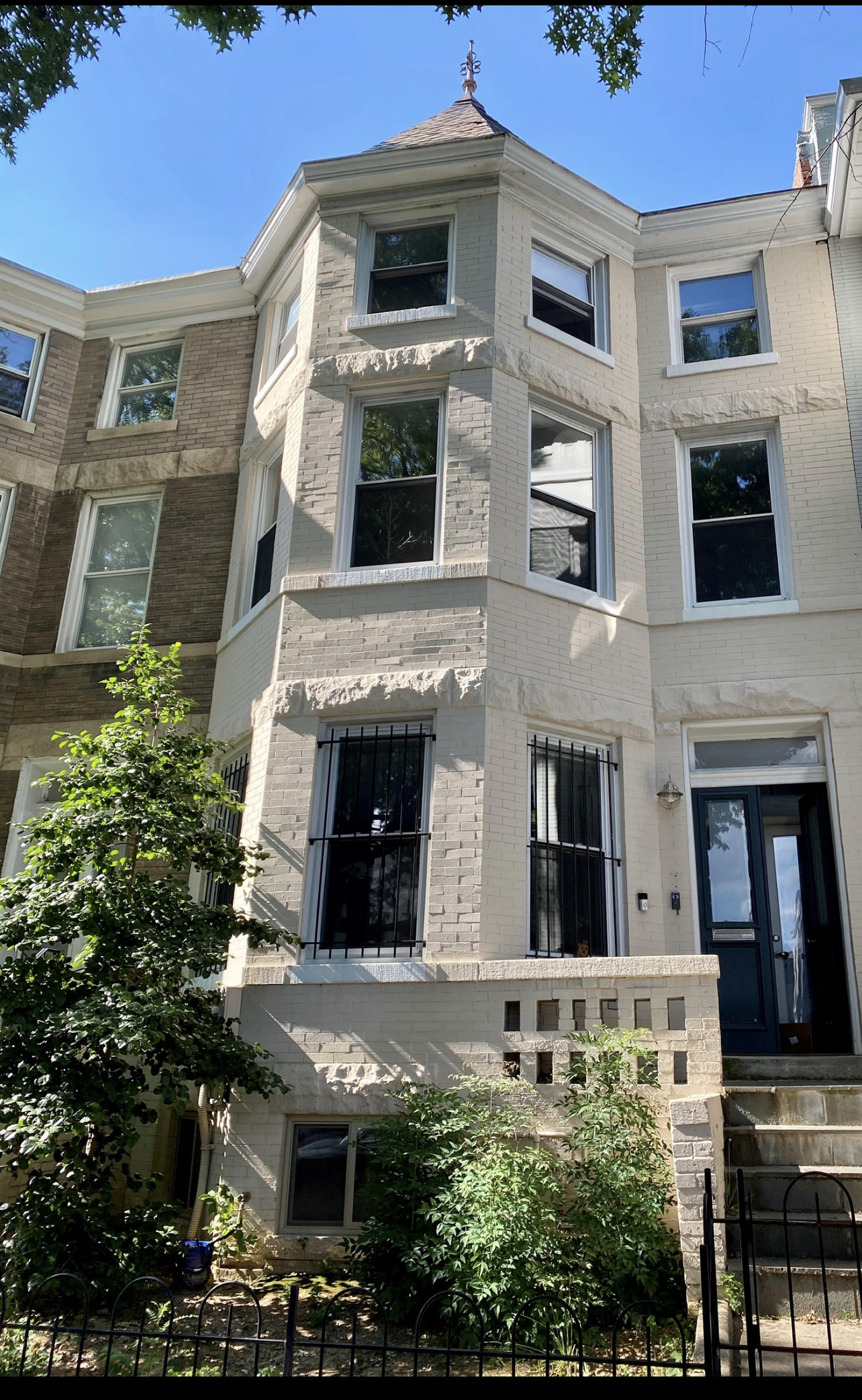 Room for rent in Washington, DC $1450, condo