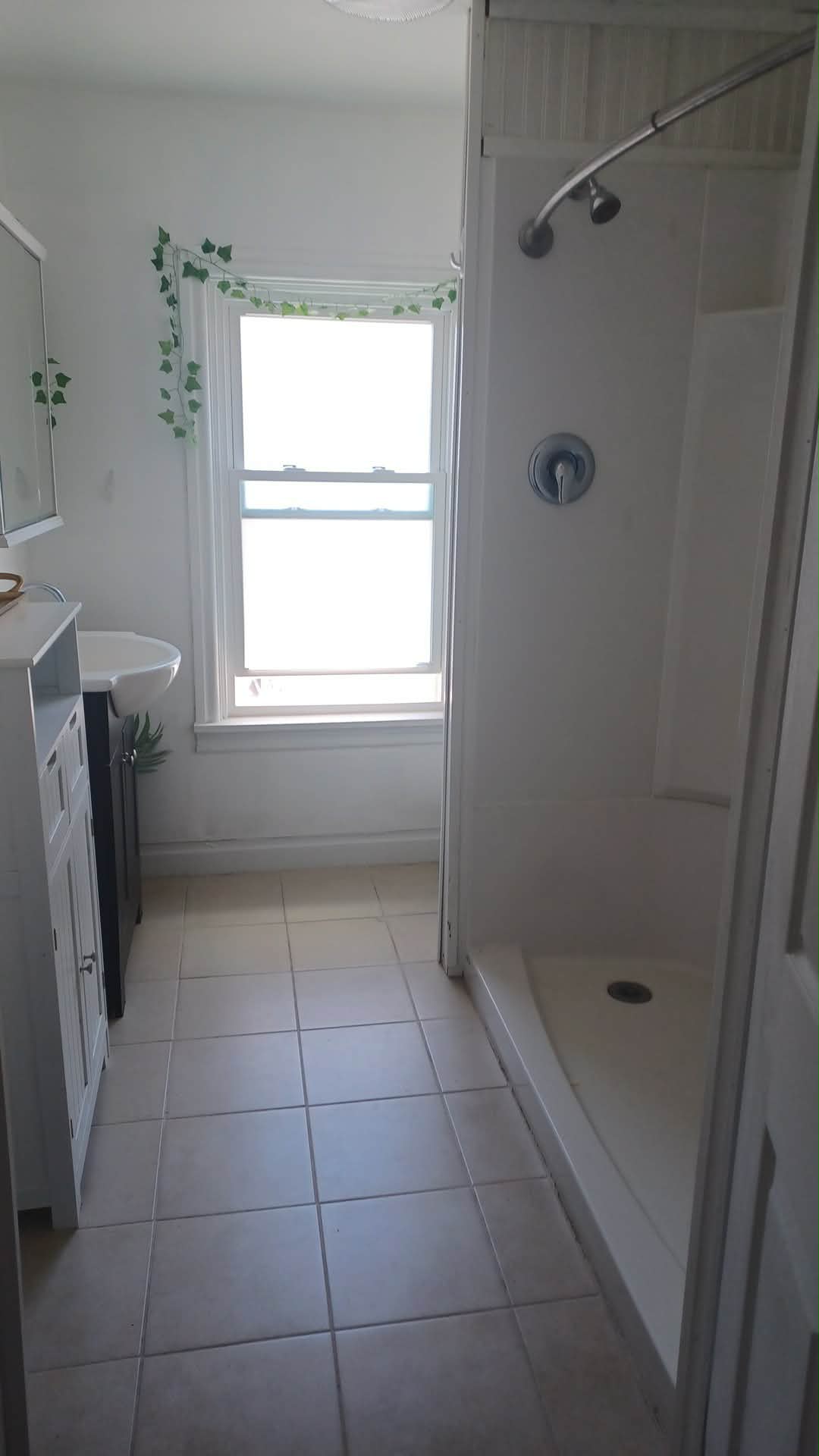 Room for rent in Mechanicsburg, PA $750, house